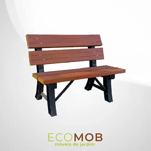 Loja de banco de madeira com encosto resistente